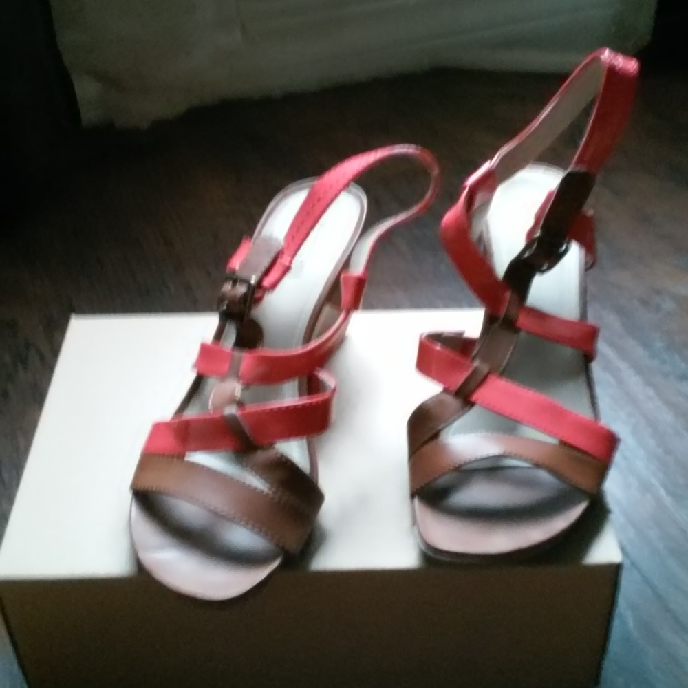 KC SANDALS - Picture 4 of 4